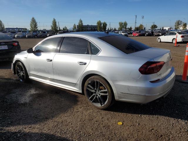 Изображение 2 2018 VOLKSWAGEN PASSAT HIGHLINE W/ R-LINE 2018 с VIN 1VWEA7A37JC019341