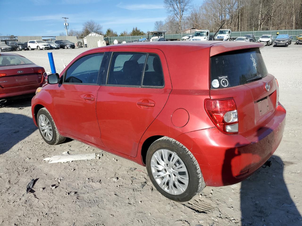 Изображение 2 2012 TOYOTA SCION XD  2012 с VIN JTKKU4B45C1015542