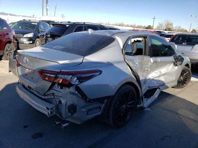 Obraz 3 z 2021 TOYOTA CAMRY XSE 2021 z VIN 4T1K61BK0MU020917