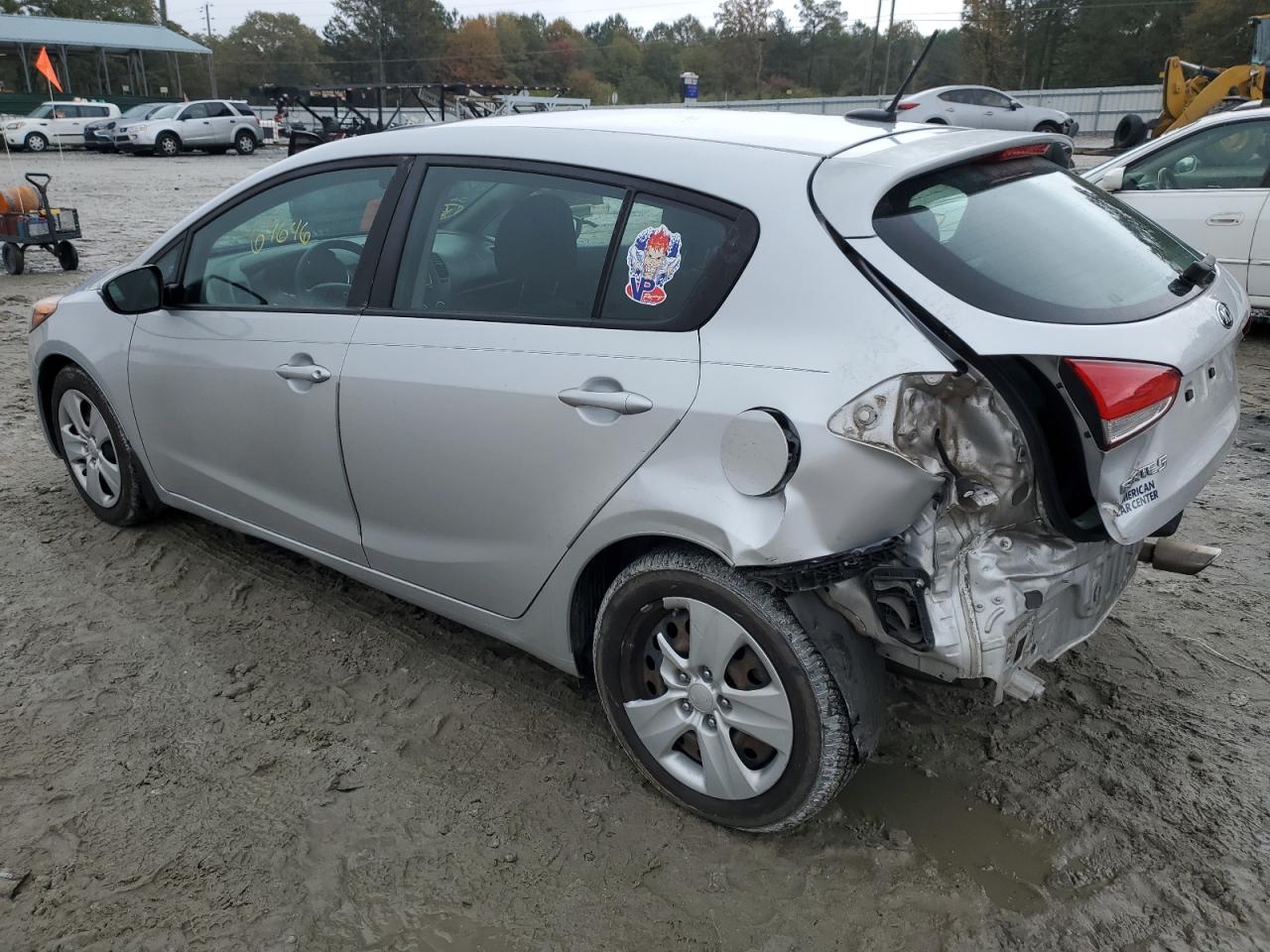 Image 3 of 2016 KIA FORTE LX 2016 with VIN KNAFK5A8XG5639390