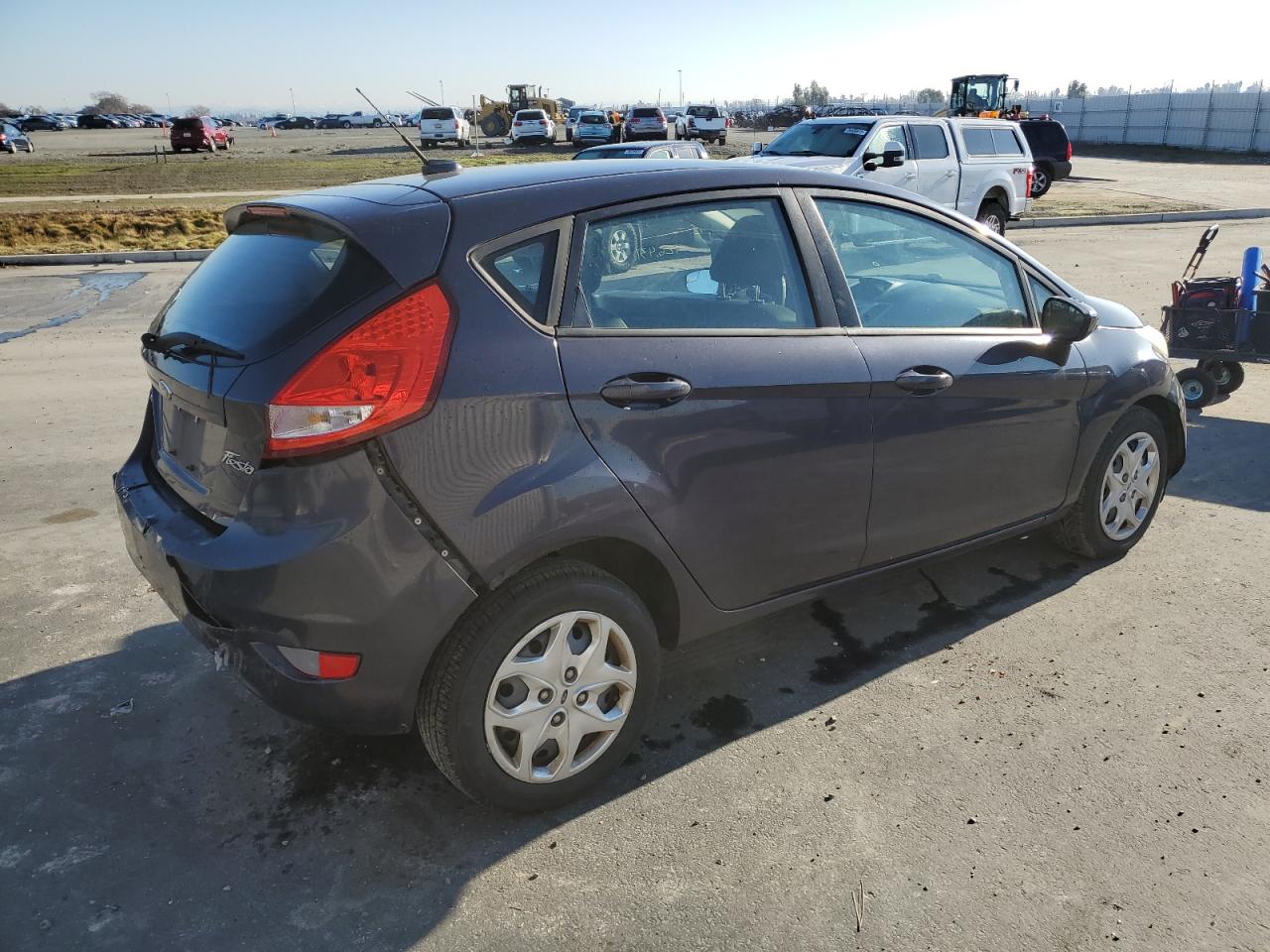Image 3 of 2012 FORD FIESTA SE 2012 with VIN 3FADP4EJ4CM140839