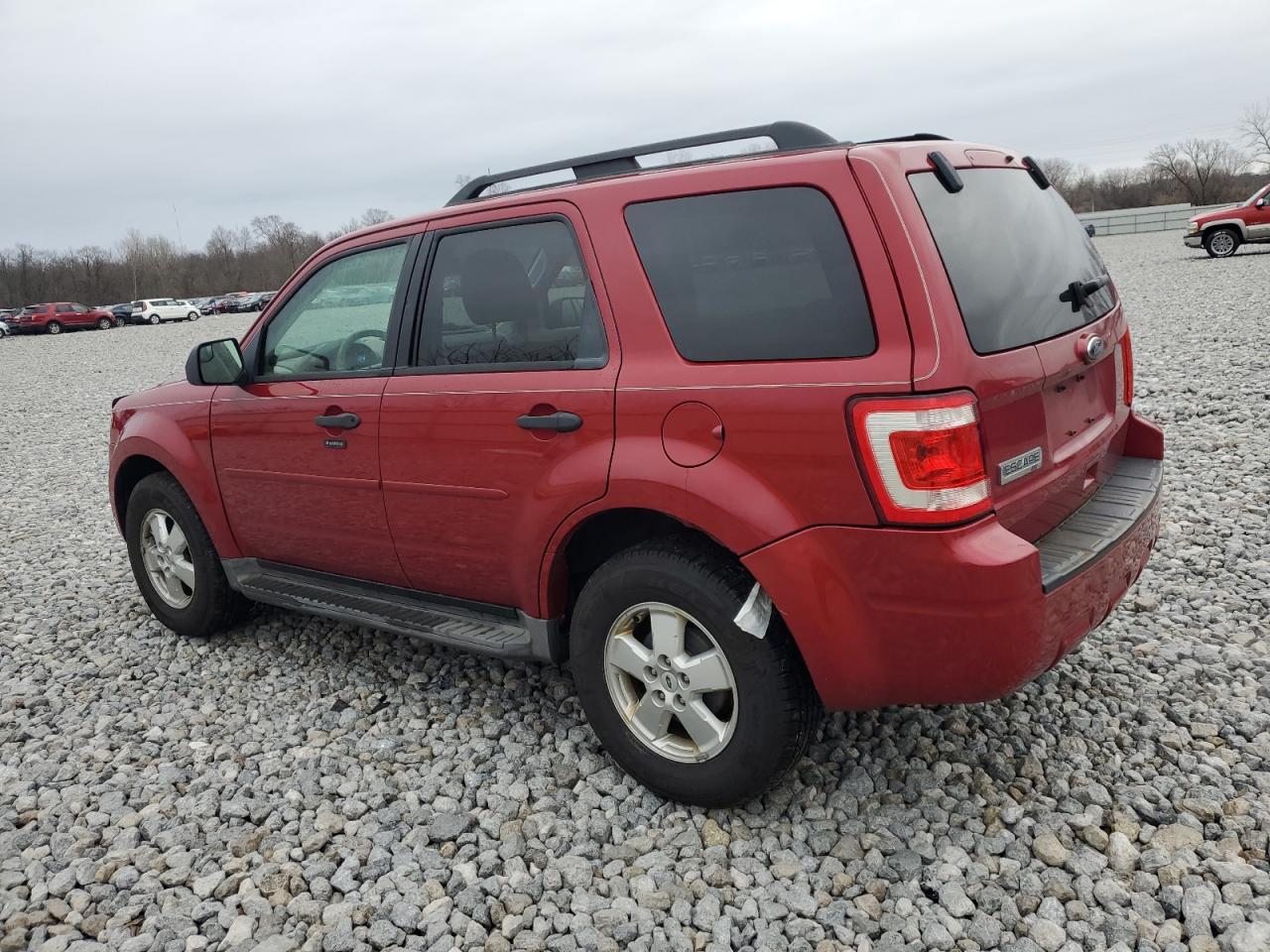 Image 2 of 2010 FORD ESCAPE XLT 2010 with VIN 1FMCU0D7XAKA78098