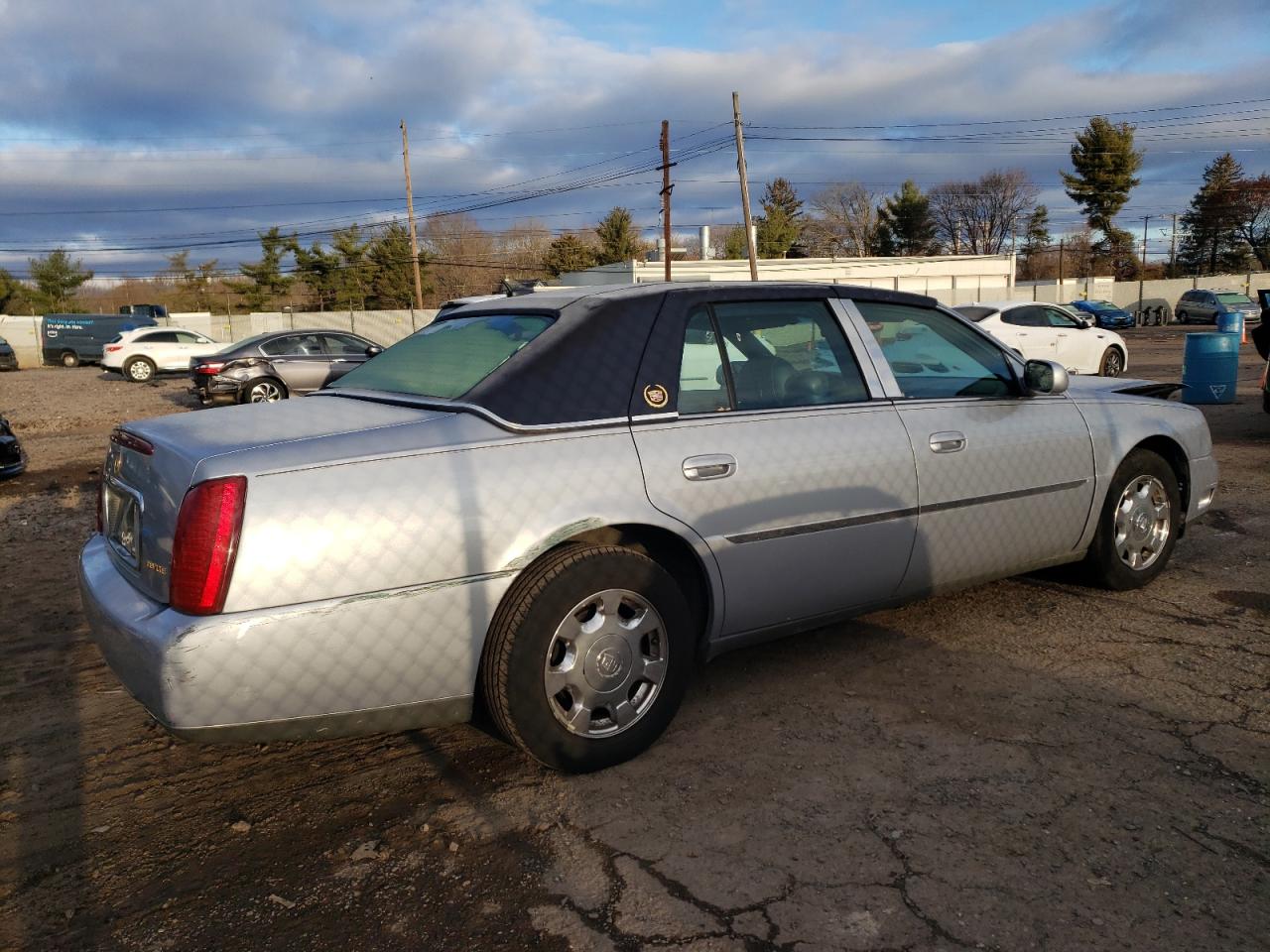 Obraz 3 z 2005 CADILLAC DEVILLE  2005 z VIN 1G6KD54Y15U103909