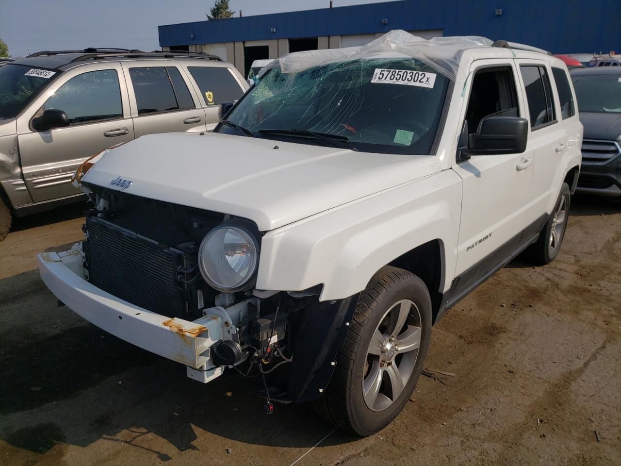 Изображение 2 2016 JEEP PATRIOT LATITUDE 2016 с VIN 1C4NJRFB2GD647499