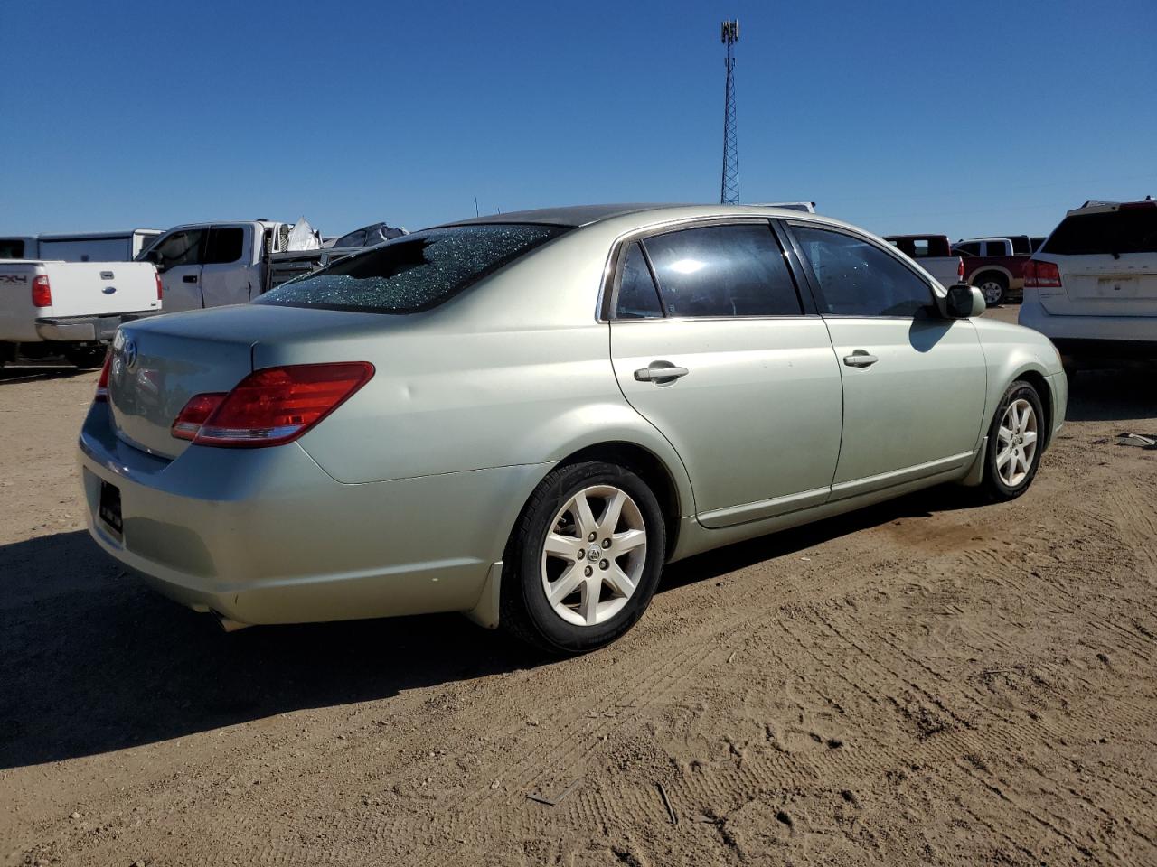 Image 3 of 2007 TOYOTA AVALON XL 2007 with VIN 4T1BK36B77U184624