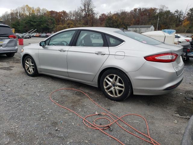 Image 2 of 2016 FORD FUSION SE 2016 with VIN 3FA6P0HDXGR377500