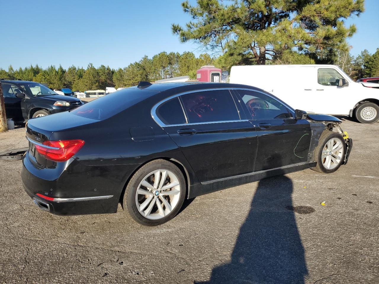 Obraz 3 z 2016 BMW 750 XI 2016 z VIN WBA7F2C59GG415221