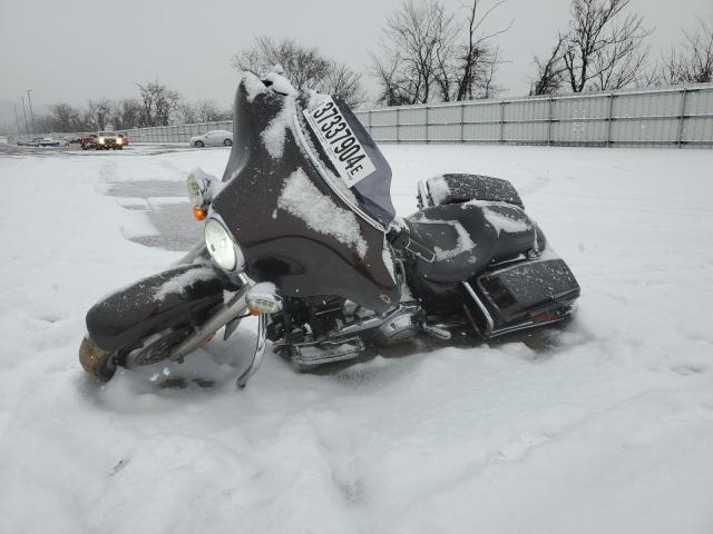 Изображение 2 2011 HARLEY-DAVIDSON FLHX  2011 с VIN 1HD1KBM12BB675531