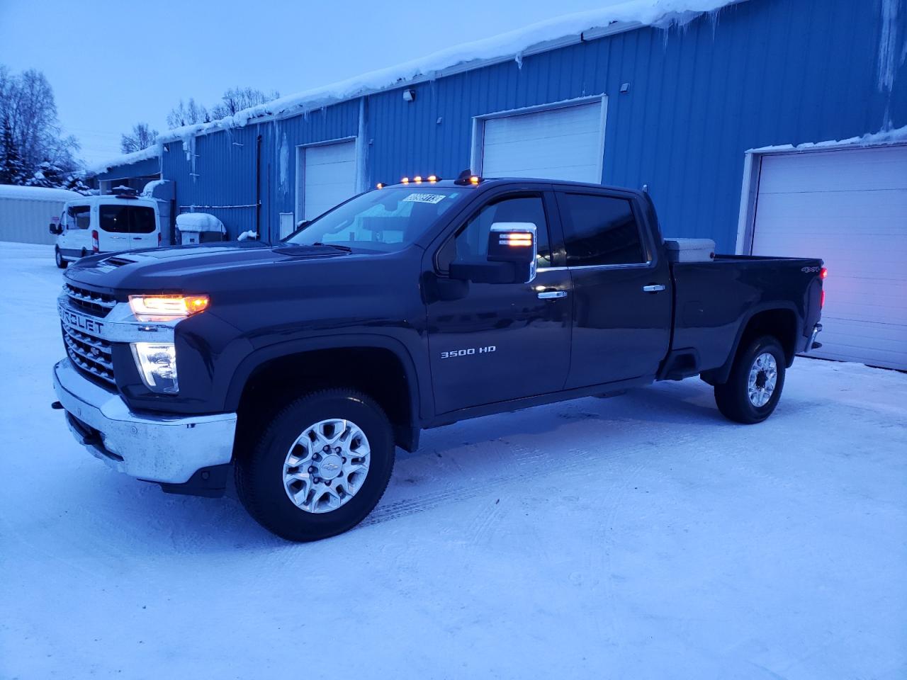 Image 2 of 2020 CHEVROLET SILVERADO K3500 LTZ 2020 with VIN 1GC4YUE79LF158085
