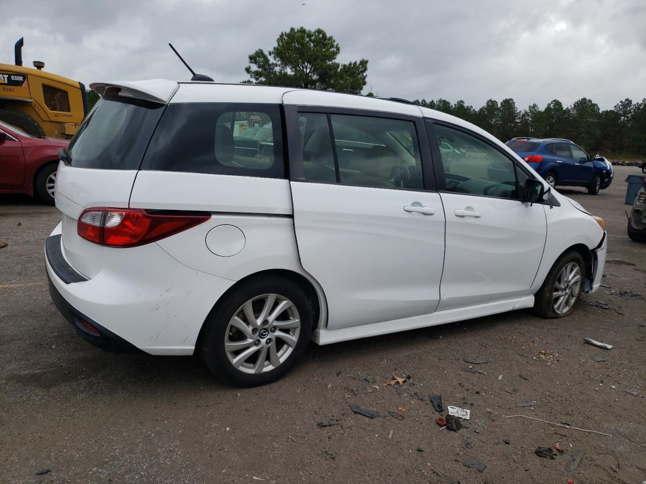 Image 3 of 2012 MAZDA 5  2012 with VIN JM1CW2DL8C0138031