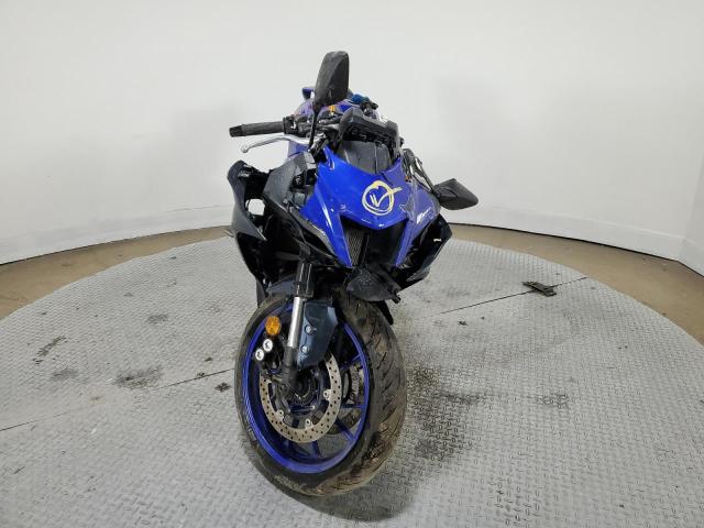 Изображение 2 2023 YAMAHA YZFR7  2023 с VIN JYARM38E0PA005454