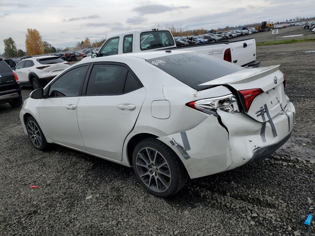 Изображение 2 2017 TOYOTA COROLLA L 2017 с VIN 5YFBURHE4HP629330