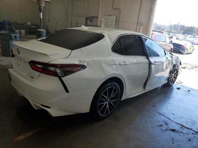Obraz 3 z 2021 TOYOTA CAMRY SE 2021 z VIN 4T1G11AK0MU466202