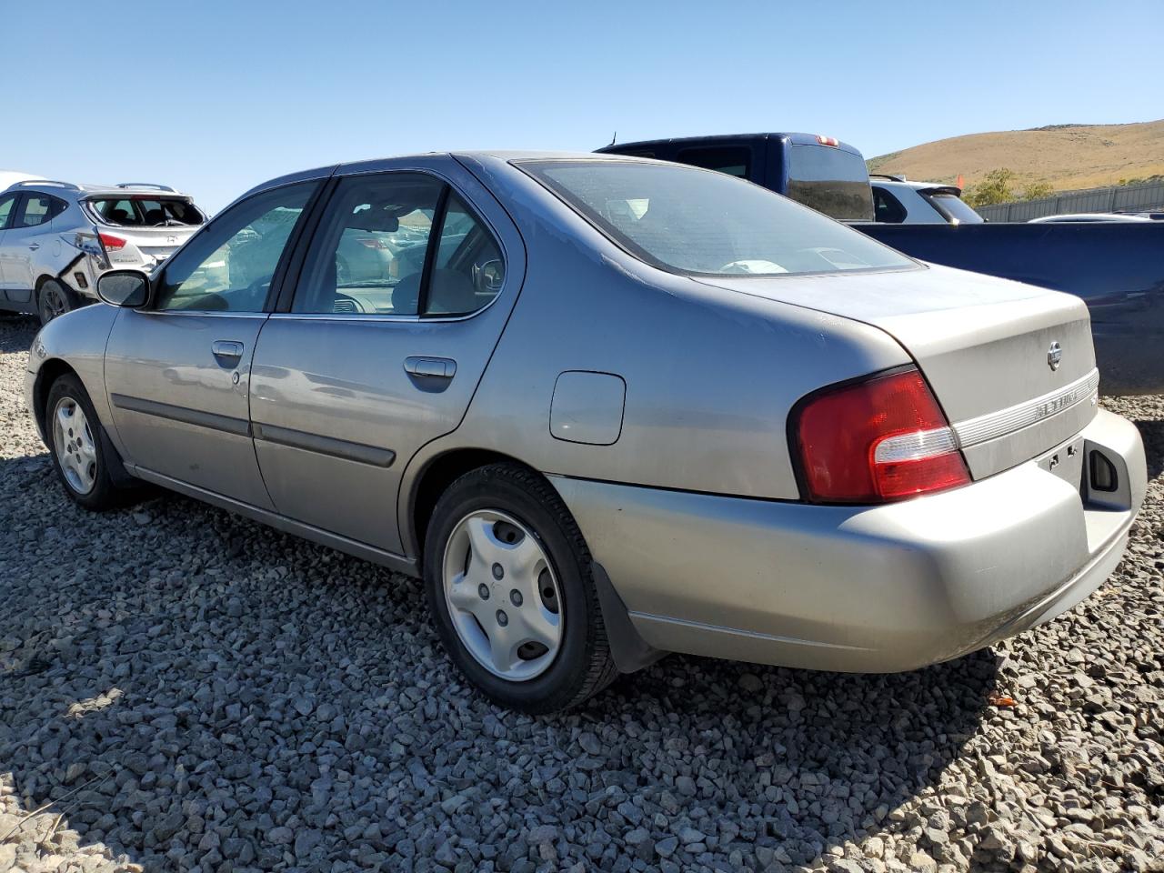 Obraz 2 z 2000 NISSAN ALTIMA XE 2000 z VIN 1N4DL01D1YC202968