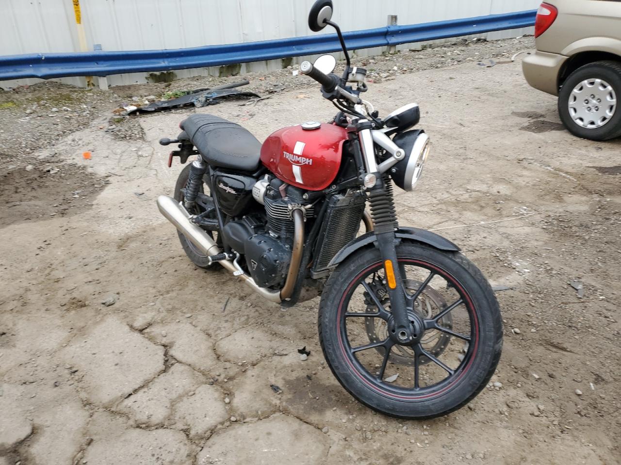 2016 TRIUMPH MOTORCYCLE STREET TWIN  2016 image