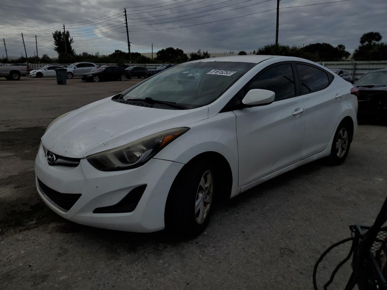 Image 1 of 2015 HYUNDAI ELANTRA SE 2015 with VIN 5NPDH4AE0FH630558