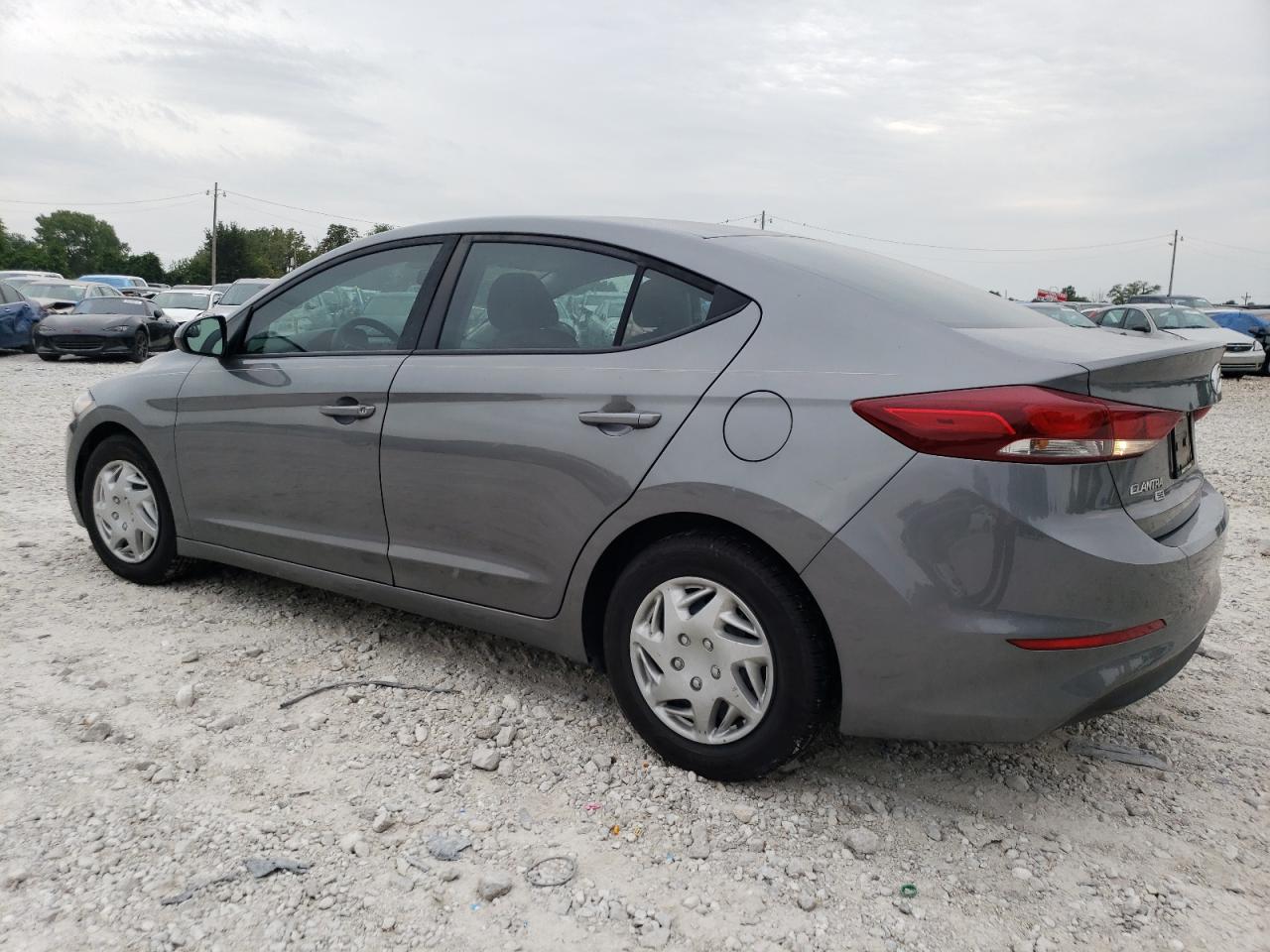 Image 2 of 2018 HYUNDAI ELANTRA SE 2018 with VIN 5NPD74LF9JH352566