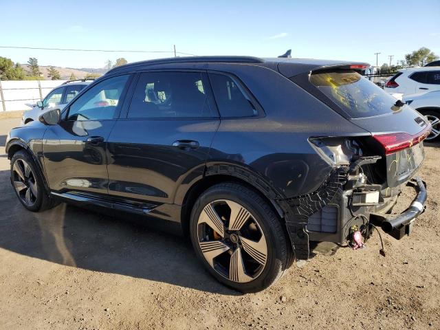 Obraz 2 z 2022 AUDI E-TRON PREMIUM PLUS 2022 z VIN WA1LAAGE5NB041912