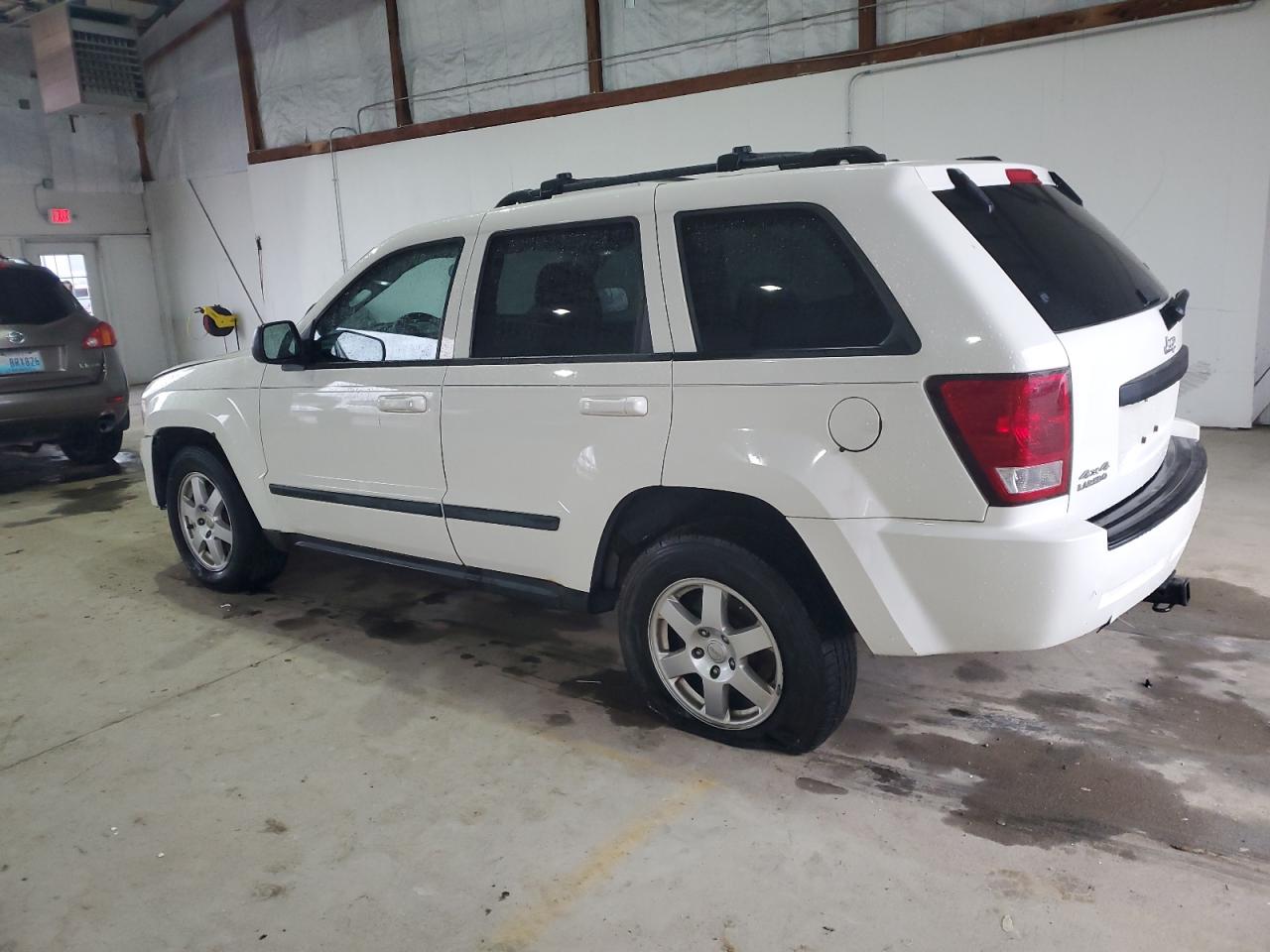 Изображение 2 2009 JEEP GRAND CHEROKEE LAREDO 2009 с VIN 1J8GR48K49C509319