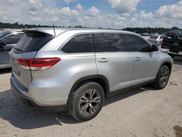 Изображение 3 2019 TOYOTA HIGHLANDER LE 2019 с VIN 5TDBZRFHXKS920069