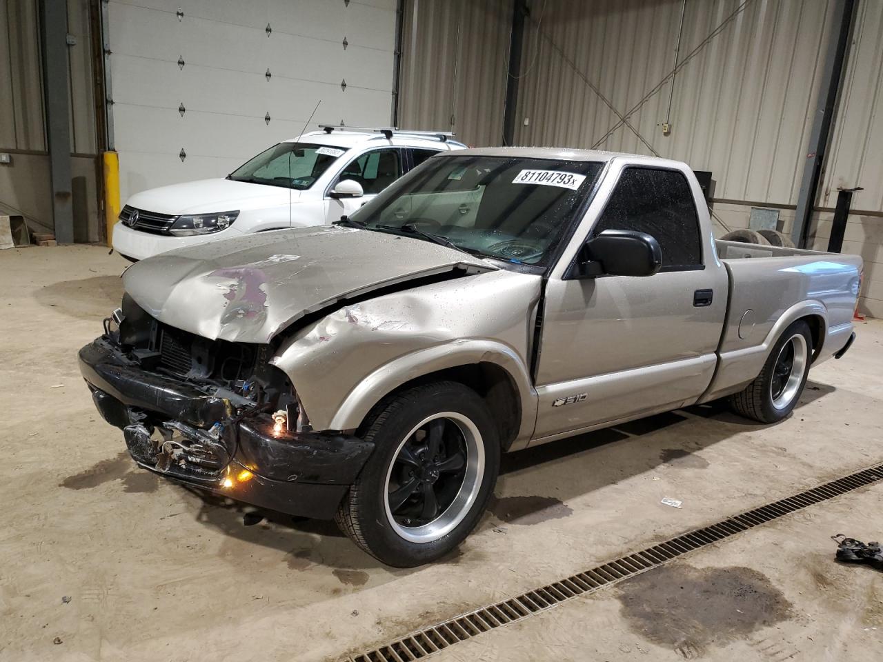 Изображение 2002 CHEVROLET S TRUCK S10 2002