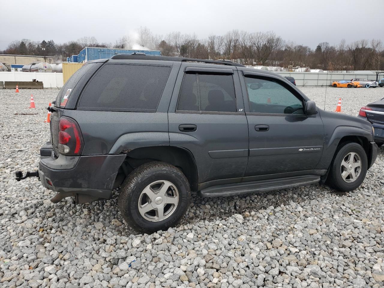 Obraz 3 z 2003 CHEVROLET TRAILBLAZER  2003 z VIN 1GNDT13S332303687