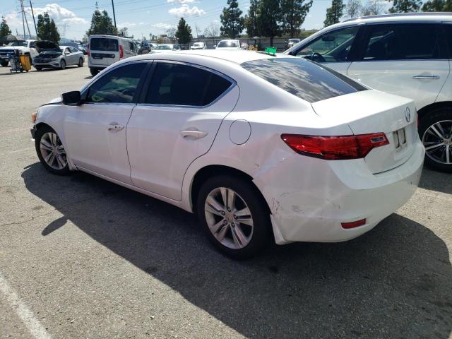 Изображение 2 2013 ACURA ILX 20 2013 с VIN 19VDE1F3XDE015007