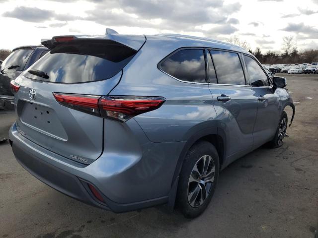 Image 3 of 2020 TOYOTA HIGHLANDER XLE 2020 with VIN 5TDHZRBH7LS013622