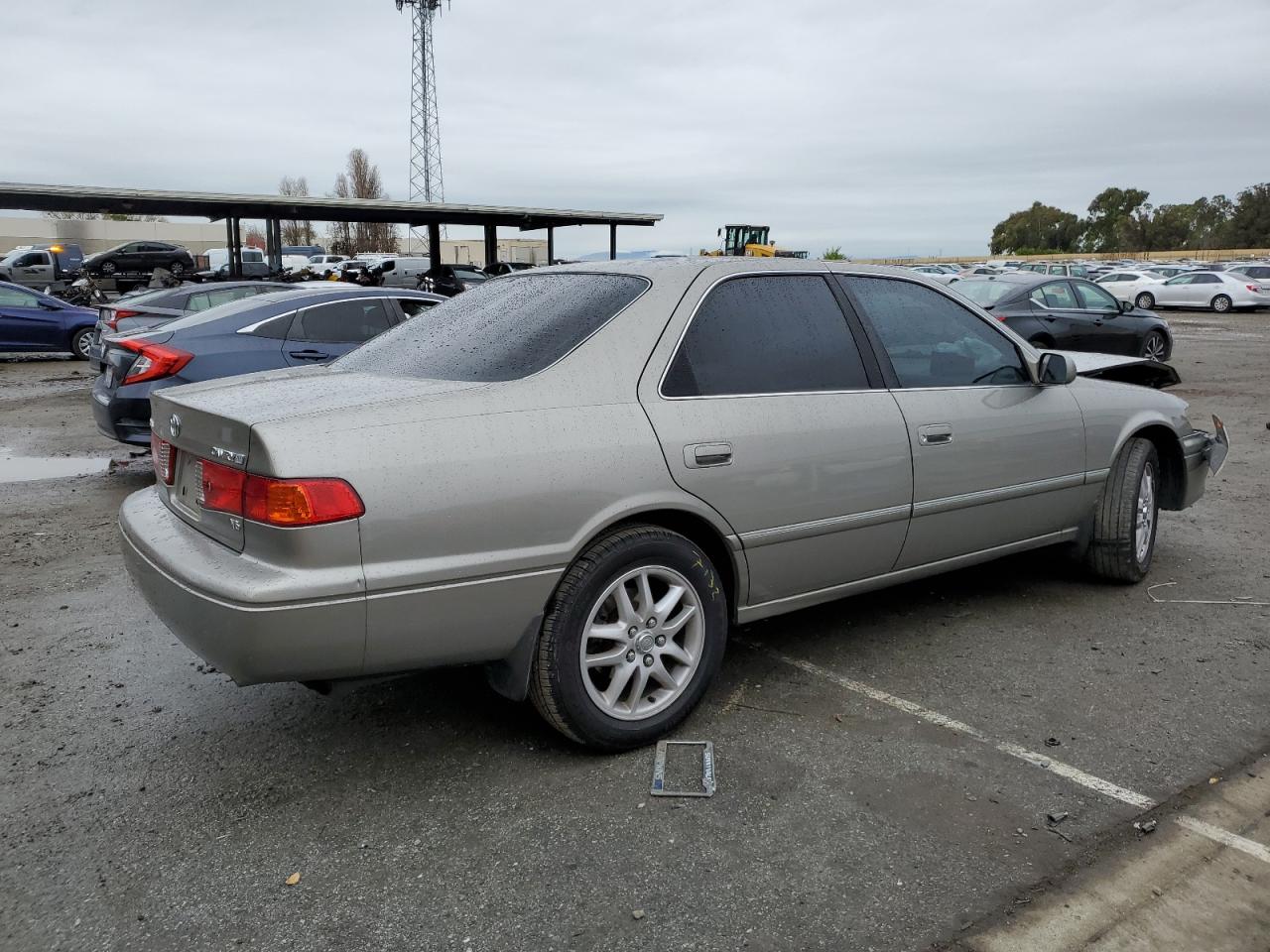 Obraz 3 z 2000 TOYOTA CAMRY LE 2000 z VIN JT2BF28K3Y0258235