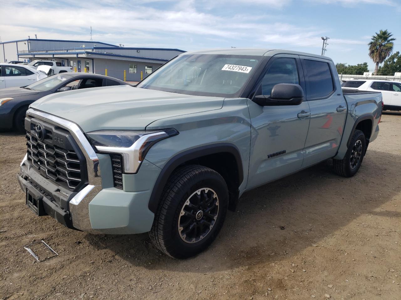 Obraz 1 z 2023 TOYOTA TUNDRA CREWMAX SR 2023 z VIN 5TFLA5DB6PX099413