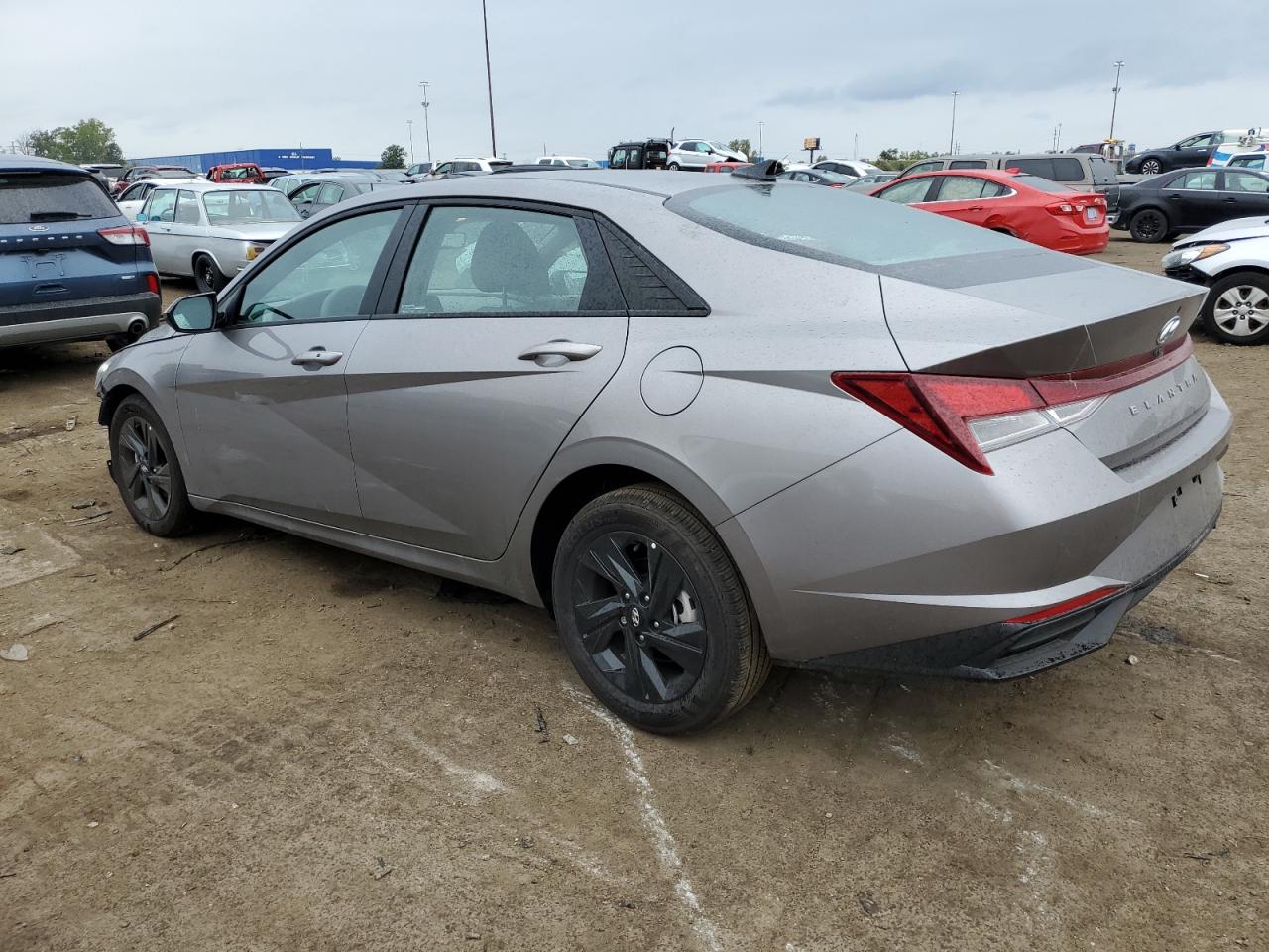 Изображение 2 2023 HYUNDAI ELANTRA SEL 2023 с VIN KMHLM4AG4PU560431