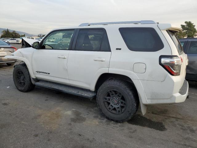 Image 2 of 2016 TOYOTA 4RUNNER SR5/SR5 PREMIUM 2016 with VIN JTEBU5JR4G5299623