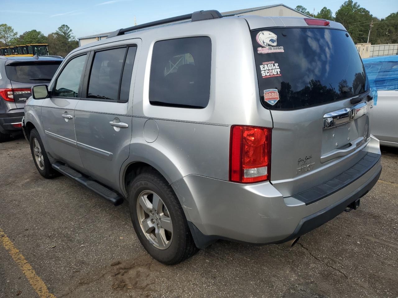 Image 2 of 2010 HONDA PILOT EXL 2010 with VIN 5FNYF3H64AB002249