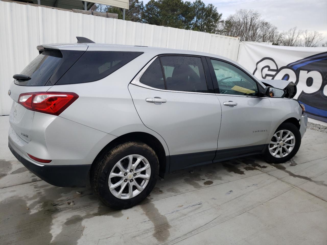 Image 3 of 2019 CHEVROLET EQUINOX LT 2019 with VIN 3GNAXUEV7KL210040