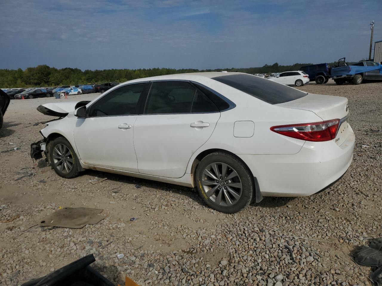 Image 2 of 2017 TOYOTA CAMRY LE 2017 with VIN 4T1BF1FK7HU769892
