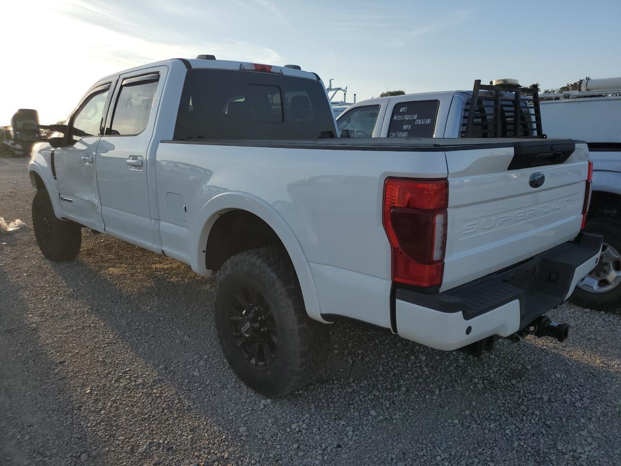Image 2 of 2022 FORD F350 SUPER DUTY 2022 with VIN 1FT8W3BT5NEC12719