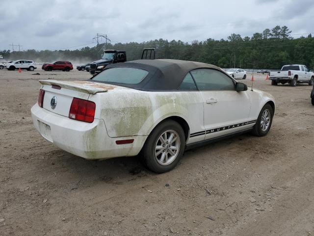Obraz 3 z 2007 FORD MUSTANG  2007 z VIN 1ZVFT84NX75253410