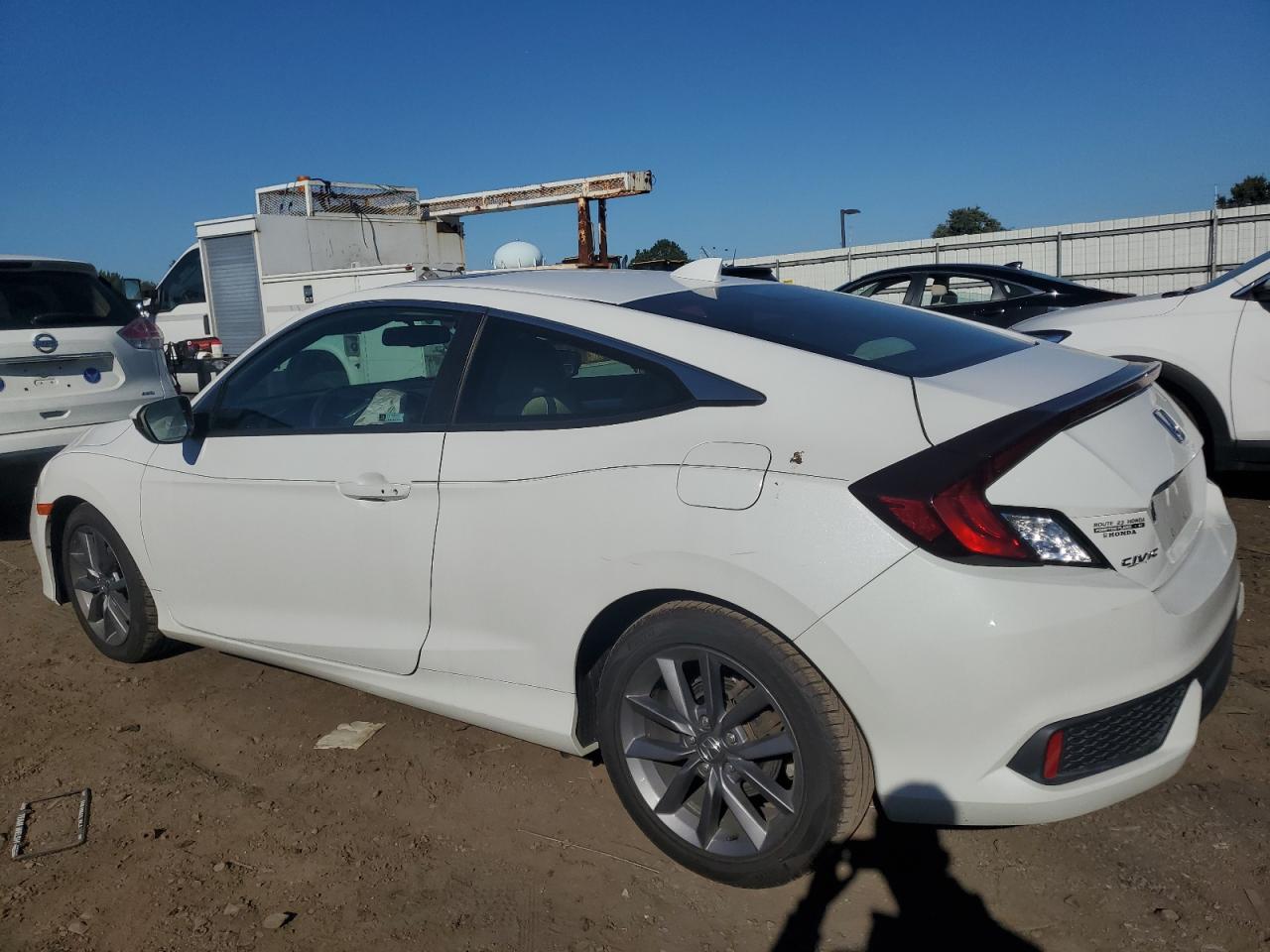 Obraz 2 z 2019 HONDA CIVIC EX 2019 z VIN 2HGFC3B30KH354028