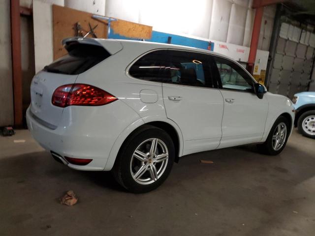 Obraz 3 z 2014 PORSCHE CAYENNE  2014 z VIN WP1AA2A20ELA97637