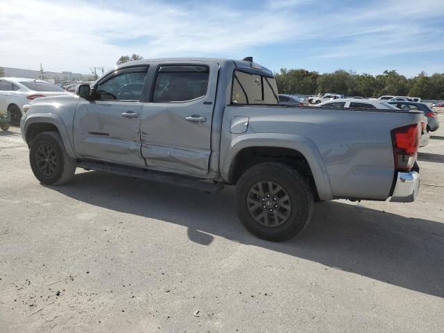 Obraz 2 z 2021 TOYOTA TACOMA DOUBLE CAB 2021 z VIN 5TFAZ5CN2MX113458