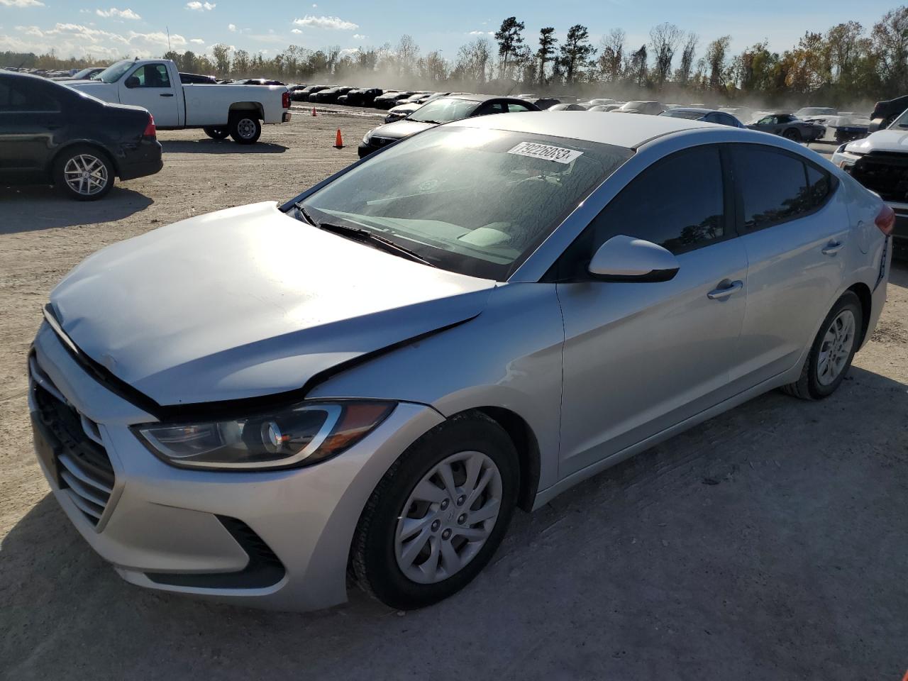 Изображение 1 2017 HYUNDAI ELANTRA SE 2017 с VIN 5NPD74LF1HH161122