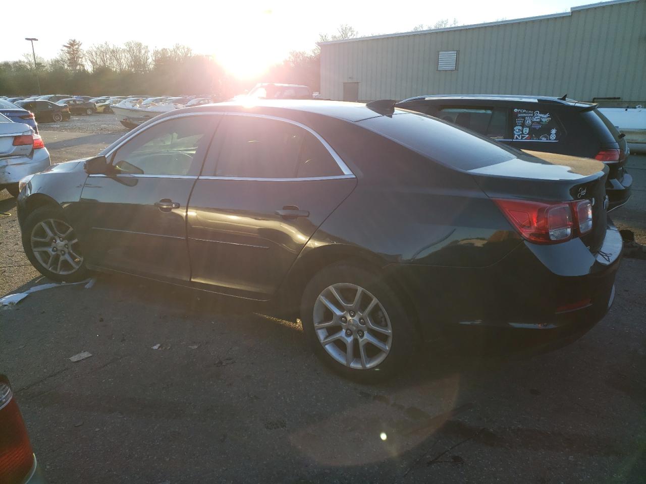 Изображение 2 2015 CHEVROLET MALIBU 1LT 2015 с VIN 1G11C5SL9FF170405