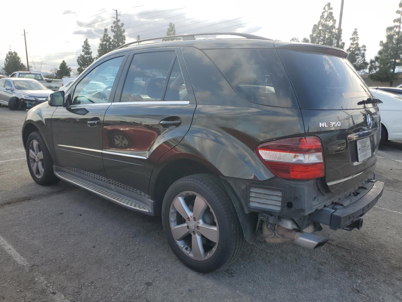 Изображение 2 2011 MERCEDES-BENZ ML 350 2011 с VIN 4JGBB5GB5BA742104