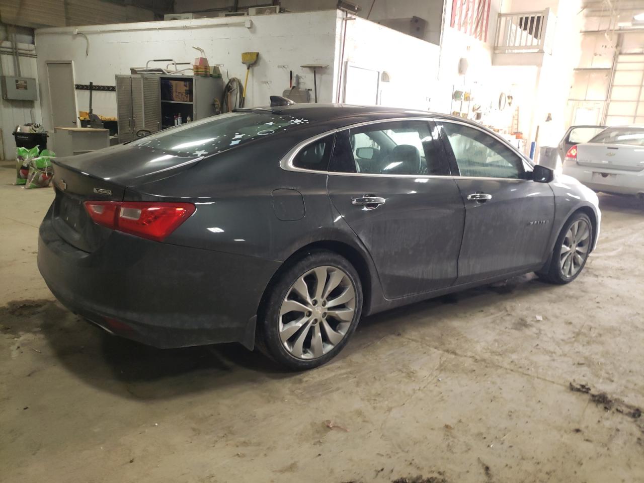 Изображение 3 2017 CHEVROLET MALIBU PREMIER 2017 с VIN 1G1ZH5SX0HF182310