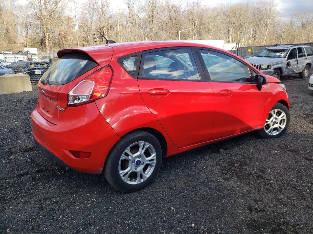Image 3 of 2014 FORD FIESTA SE 2014 with VIN 3FADP4EJ8EM134089
