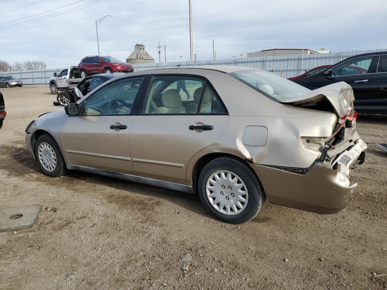 Image 2 of 2005 HONDA ACCORD DX 2005 with VIN 1HGCM56185A147300