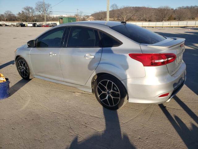 Image 2 of 2016 FORD FOCUS SE 2016 with VIN 1FADP3F25GL360466