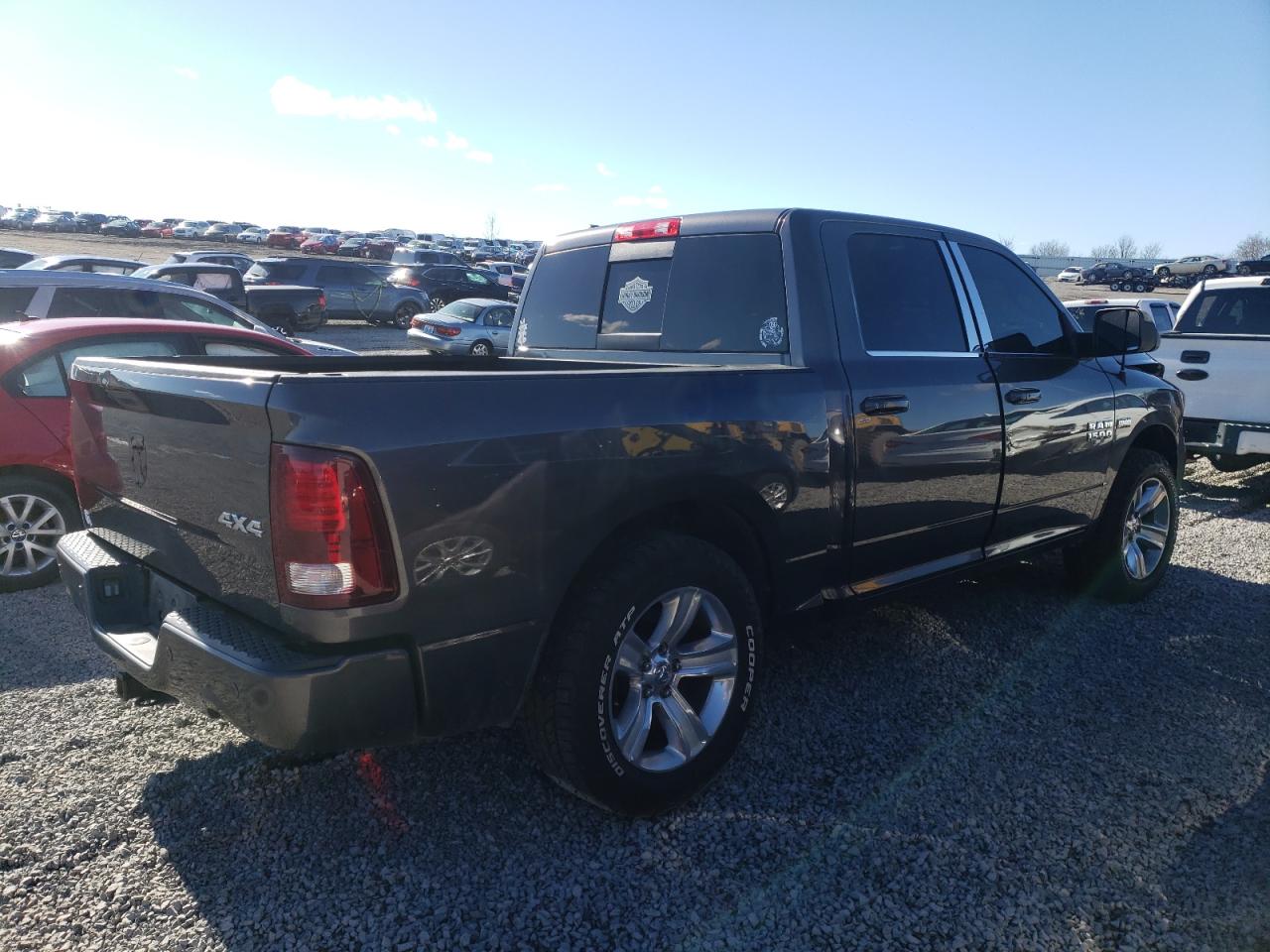 Image 3 of 2016 RAM 1500 SPORT 2016 with VIN 1C6RR7MT4GS390925