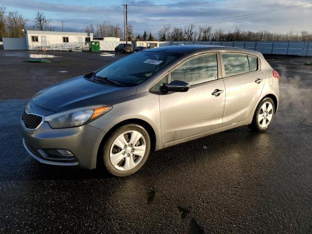 Image 1 of 2016 KIA FORTE LX 2016 with VIN KNAFK5A84G5577310