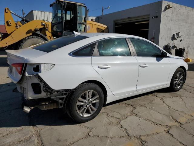 Obraz 3 z 2016 HYUNDAI SONATA SE 2016 z VIN 5NPE24AFXGH320868